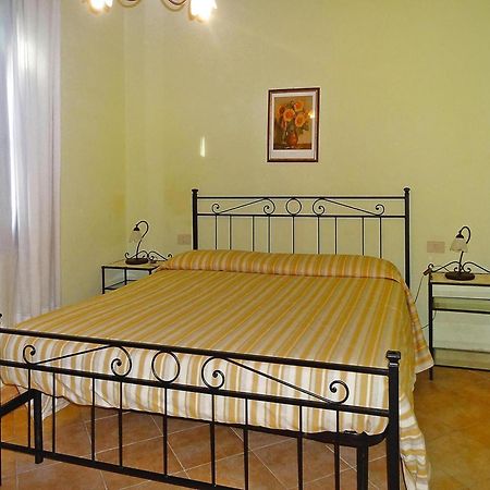 Hesse Farm Holiday Borgo Pinete Le Vedute Dış mekan fotoğraf